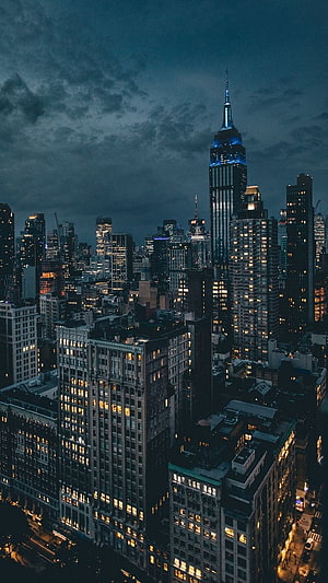 New York City Skyline at Night with Empire State Building Illuminated HD phone wallpaper