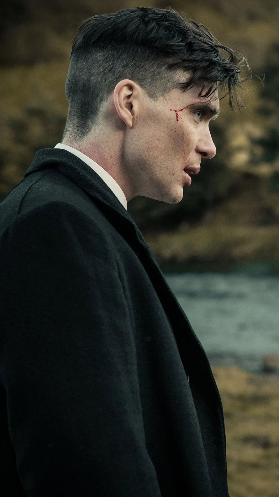 Tommy Shelby from Peaky Blinders with blood on face in black coat HD phone wallpaper