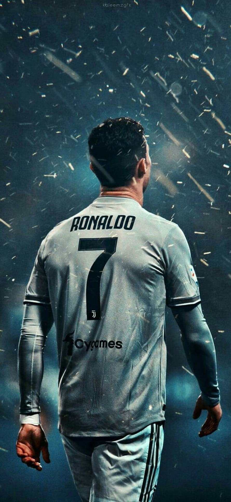Cristiano Ronaldo Juventus Number 7 Jersey Back View With Confetti HD phone wallpaper