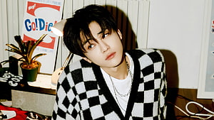 Jaemin NCT in Black and White Checkered Cardigan with Silver Chain Necklace HD wallpaper
