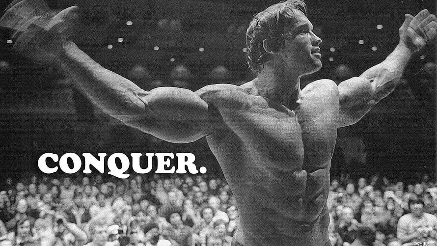 Arnold Schwarzenegger Bodybuilding Victory Pose in Black and White HD wallpaper