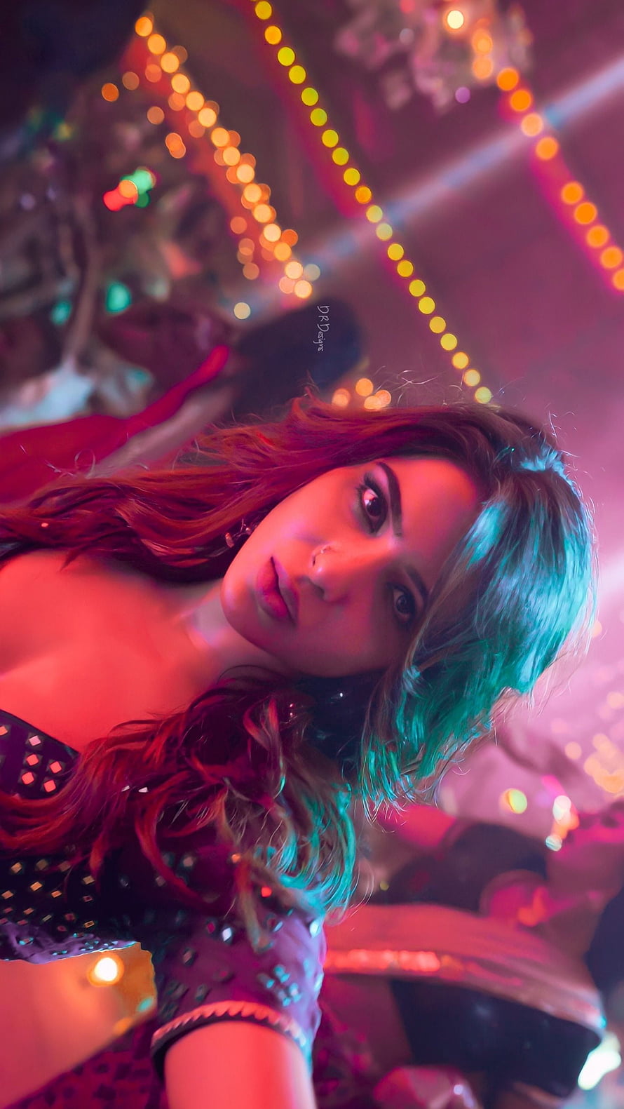Samantha Ruth Prabhu in a vibrant neon-lit festive scene with bokeh lights and colorful attire, Pushpa, samantha akkineni HD phone wallpaper