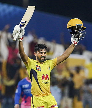 Ruturaj Gaikwad celebrates century with bat and helmet raised in Chennai Super Kings yellow jersey HD phone wallpaper