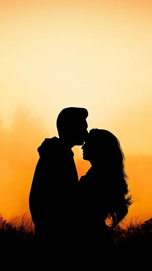 Romantic Silhouette of a Couple About to Kiss Against a Golden Sunset Sky, Couple, hug, kiss, love, outdoor, sunset, . Love romantic, Hugging couple, Love , Love Hug HD phone wallpaper