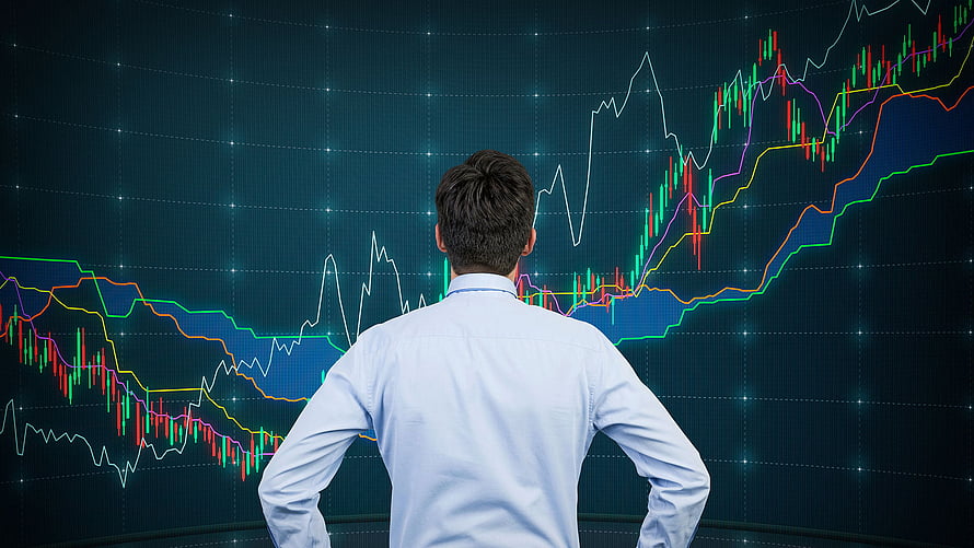 Businessman Analyzing Financial Stock Market Charts and Graphs on Digital Screen, Comparing The Best Forex Brokers - Forex Trader - - teahub.io, Trading HD wallpaper