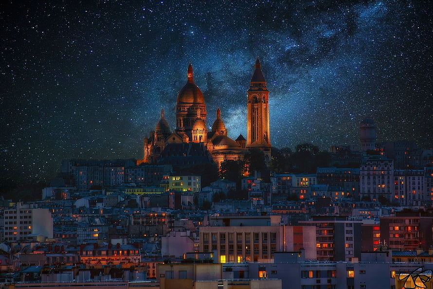 Sacre Coeur Basilica in Paris Under a Starry Night Sky with Milky Way HD wallpaper