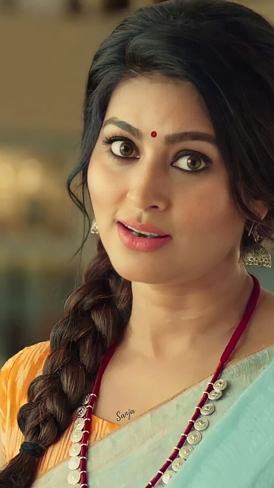 Sneha Tamil Actress in Traditional Saree with Braid and Jewelry HD phone wallpaper