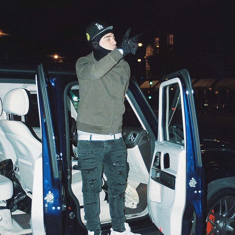 Yeat Rapper Stepping Out of a Luxury SUV at Night Wearing a Beanie and Gloves HD phone wallpaper