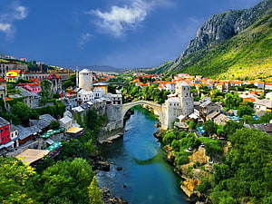 Stunning View of the Old Bridge in Mostar, Bosnia and Herzegovina HD wallpaper
