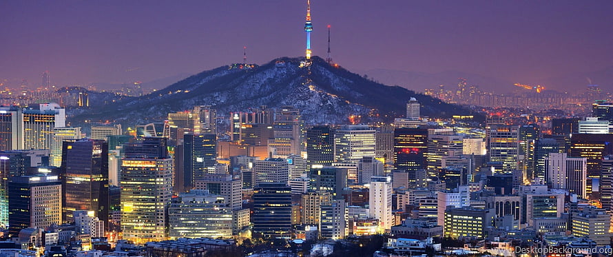 Seoul City Skyline at Night with N Seoul Tower on Namsan Mountain HD wallpaper