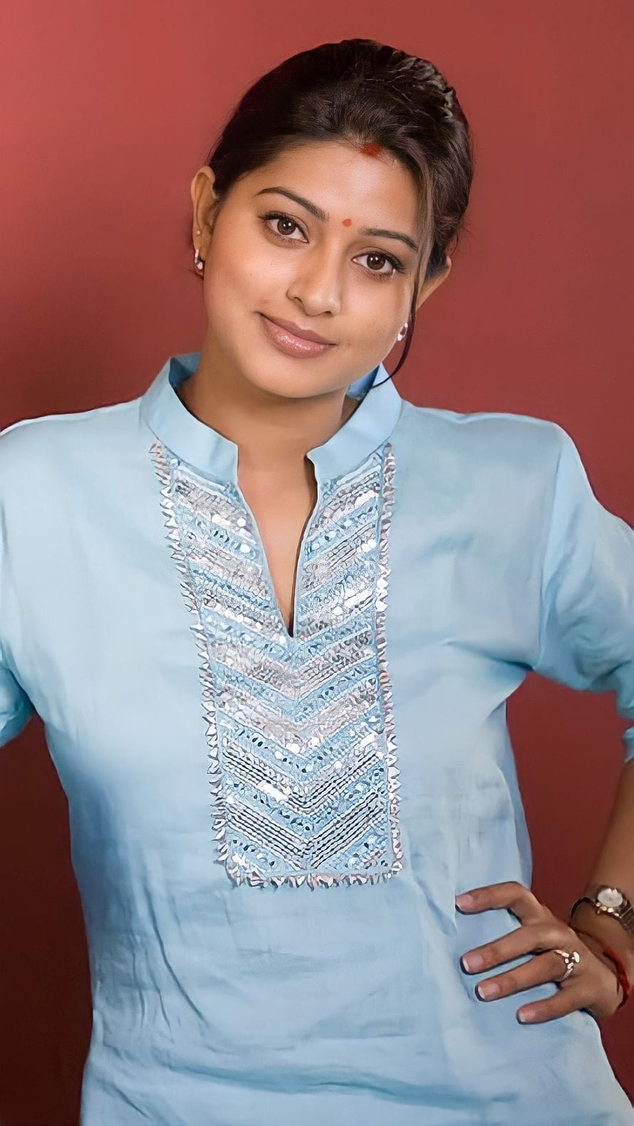Sneha Tamil Actress in Light Blue Embroidered Kurta with Silver Sequin Detailing HD phone wallpaper