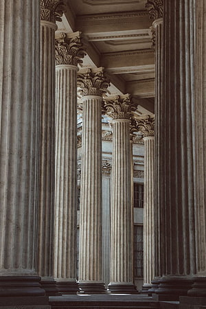 Classical Corinthian Columns in a Grand Neoclassical Colonnade HD phone wallpaper