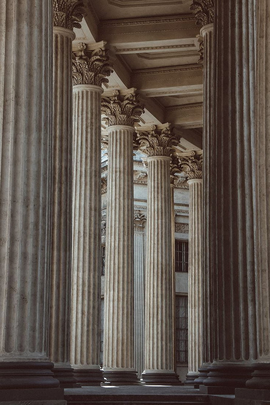 Classical Corinthian Columns in a Grand Neoclassical Colonnade HD phone wallpaper