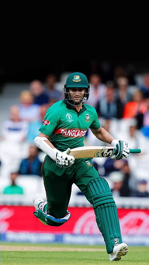 Shakib Al Hasan Running With Bat in Green Bangladesh Cricket Kit HD phone wallpaper