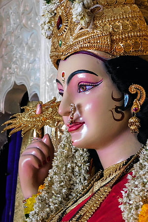 Durga Maa Temple Idol Adorned With Gold Crown And Jasmine Garland HD phone wallpaper