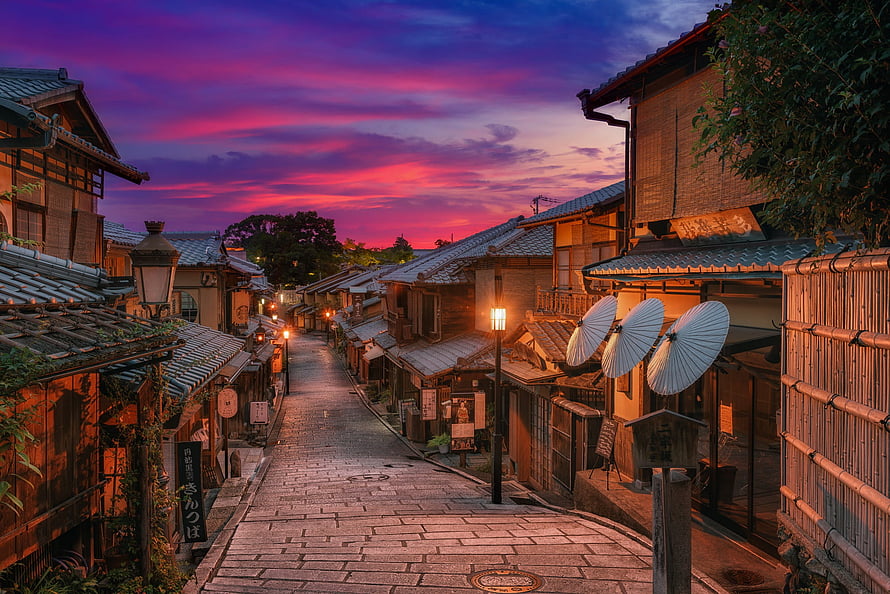 Traditional Kyoto Street at Dusk with Vibrant Pink Sky and Wooden Architecture HD wallpaper