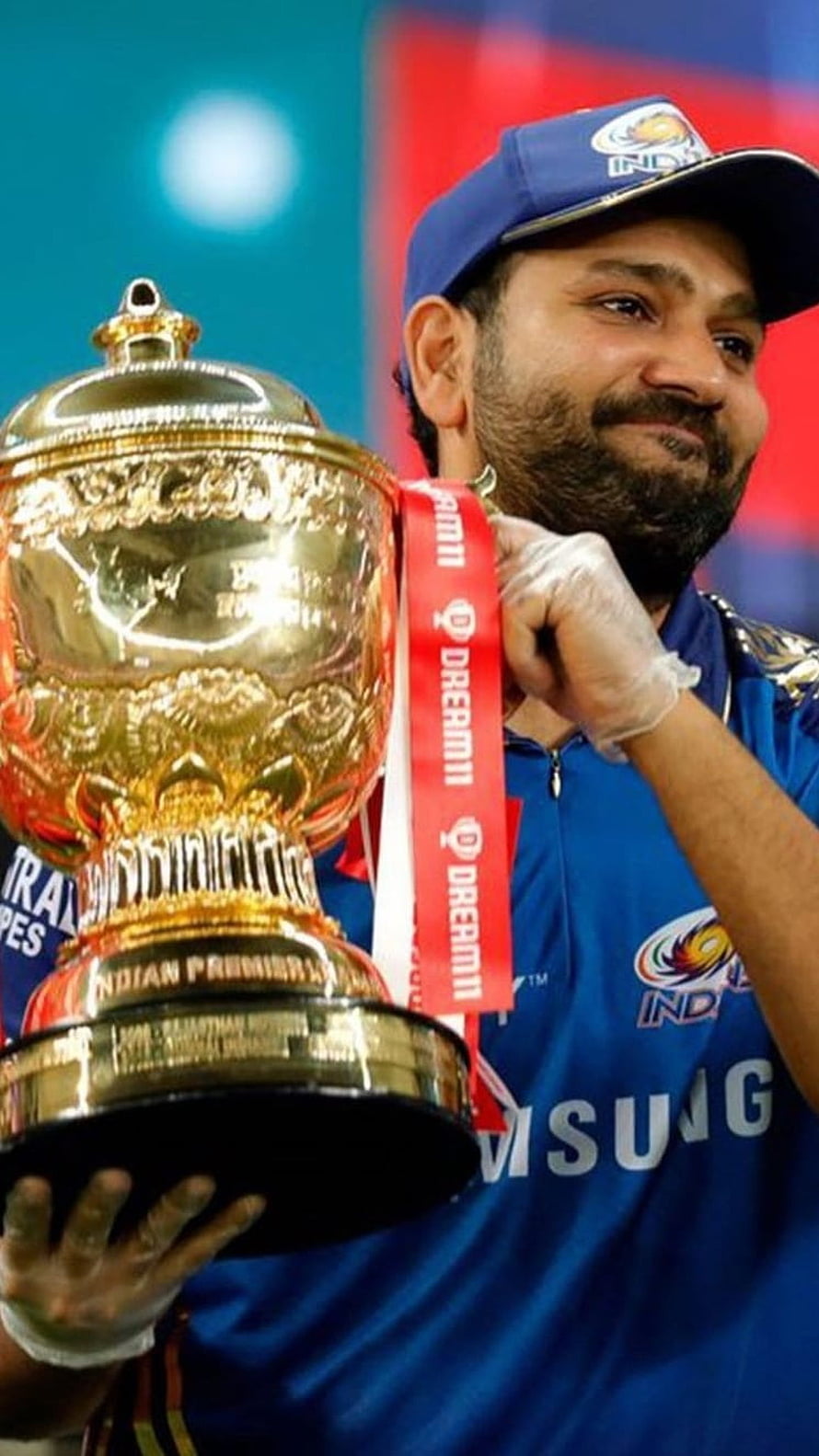 Rohit Sharma Lifting The Indian Premier League Trophy In Blue Jersey HD phone wallpaper