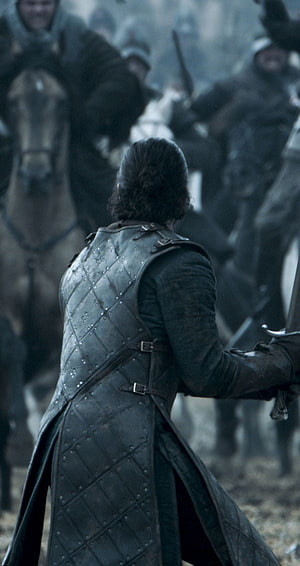 Jon Snow in Leather Armor Facing Mounted Army in Game of Thrones HD phone wallpaper