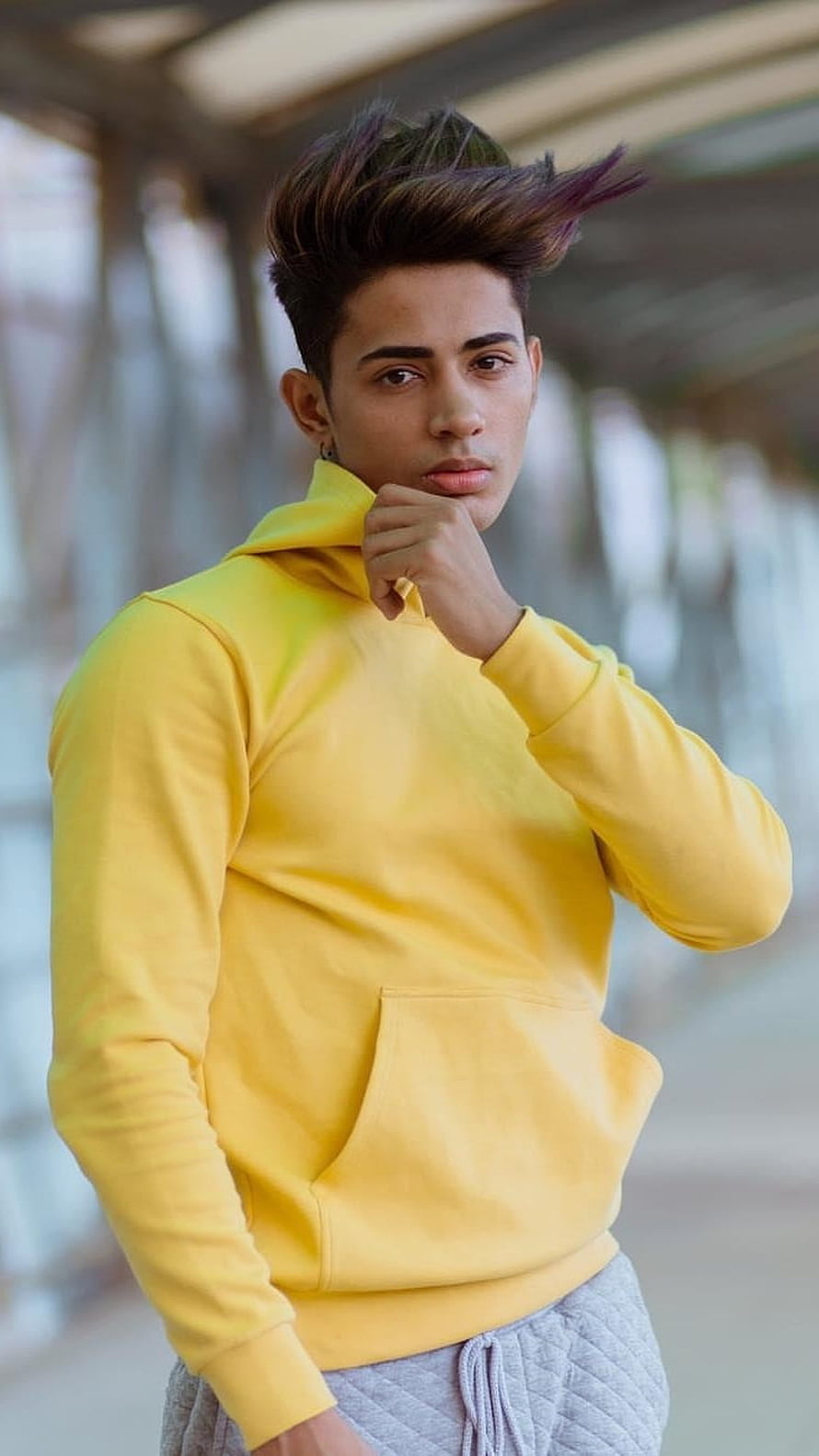 Handsome Young Man in Yellow Hoodie with Spiky Hair and Grey Sweatpants, Danish Zehen, Danish Zehen Tiktoker HD phone wallpaper