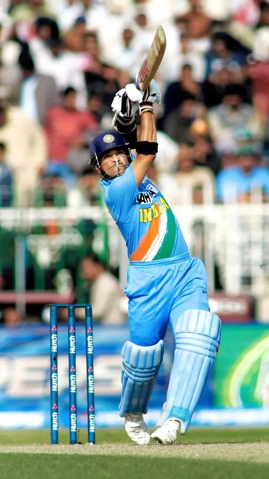 Sachin Tendulkar Playing Cricket For India In Blue Jersey HD phone wallpaper