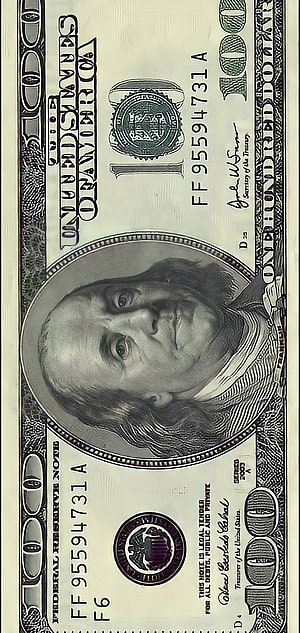 Close-up of a United States One Hundred Dollar Bill Featuring Benjamin Franklin HD phone wallpaper
