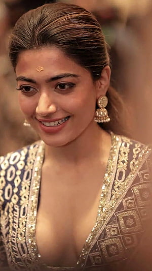 Rashmika Mandanna in Traditional Indian Attire with Gold Jewelry and Embroidered Outfit HD phone wallpaper