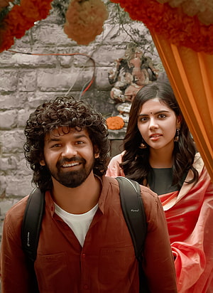 Vijay Sethupathi and Sai Pallavi in a vibrant scene from the movie Jai Bhim HD phone wallpaper