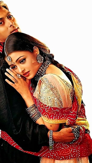 Aishwarya Rai and Salman Khan in Traditional Indian Attire, DCS, salman khan, aishwarya rai HD phone wallpaper