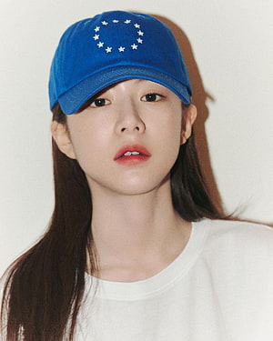 Go Yoon Jung Portrait Wearing Blue Star Cap and White T-Shirt HD phone wallpaper
