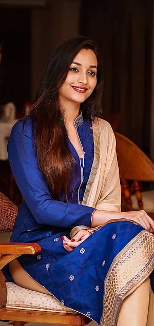 Srinidhi Shetty in a Royal Blue Silk Kurta with Gold Zari Border and Cream Dupatta HD phone wallpaper