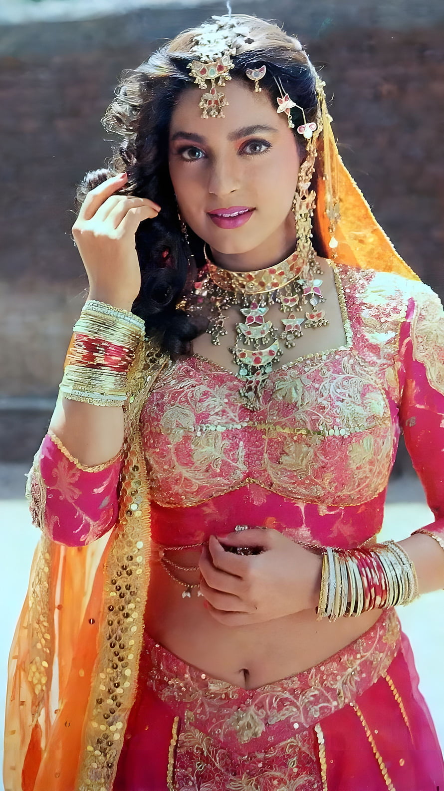 Juhi Chawla in Vintage Bollywood Bridal Attire with Gold Jewelry and Pink Lehenga HD phone wallpaper