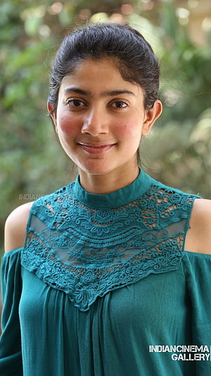Sai Pallavi in Teal Lace Top with Soft Outdoor Portrait HD phone wallpaper