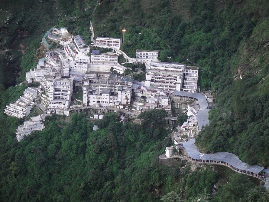 Aerial View of Shri Mata Vaishno Devi Shrine Complex in Udhampur HD wallpaper