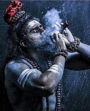 Lord Shiva Smoking Chillum With Rudraksha Beads And White Ash Markings HD phone wallpaper