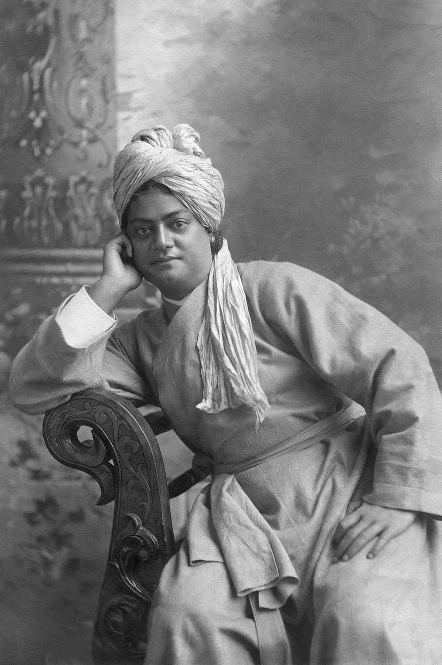 Vintage black and white portrait of a man wearing a traditional turban and robe sitting on an ornate wooden chair, Swami Vivekananda HD phone wallpaper