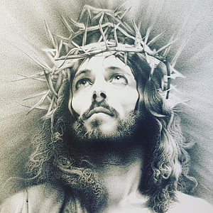 Monochrome Portrait of Jesus Christ Wearing a Crown of Thorns with Upward Gaze HD phone wallpaper
