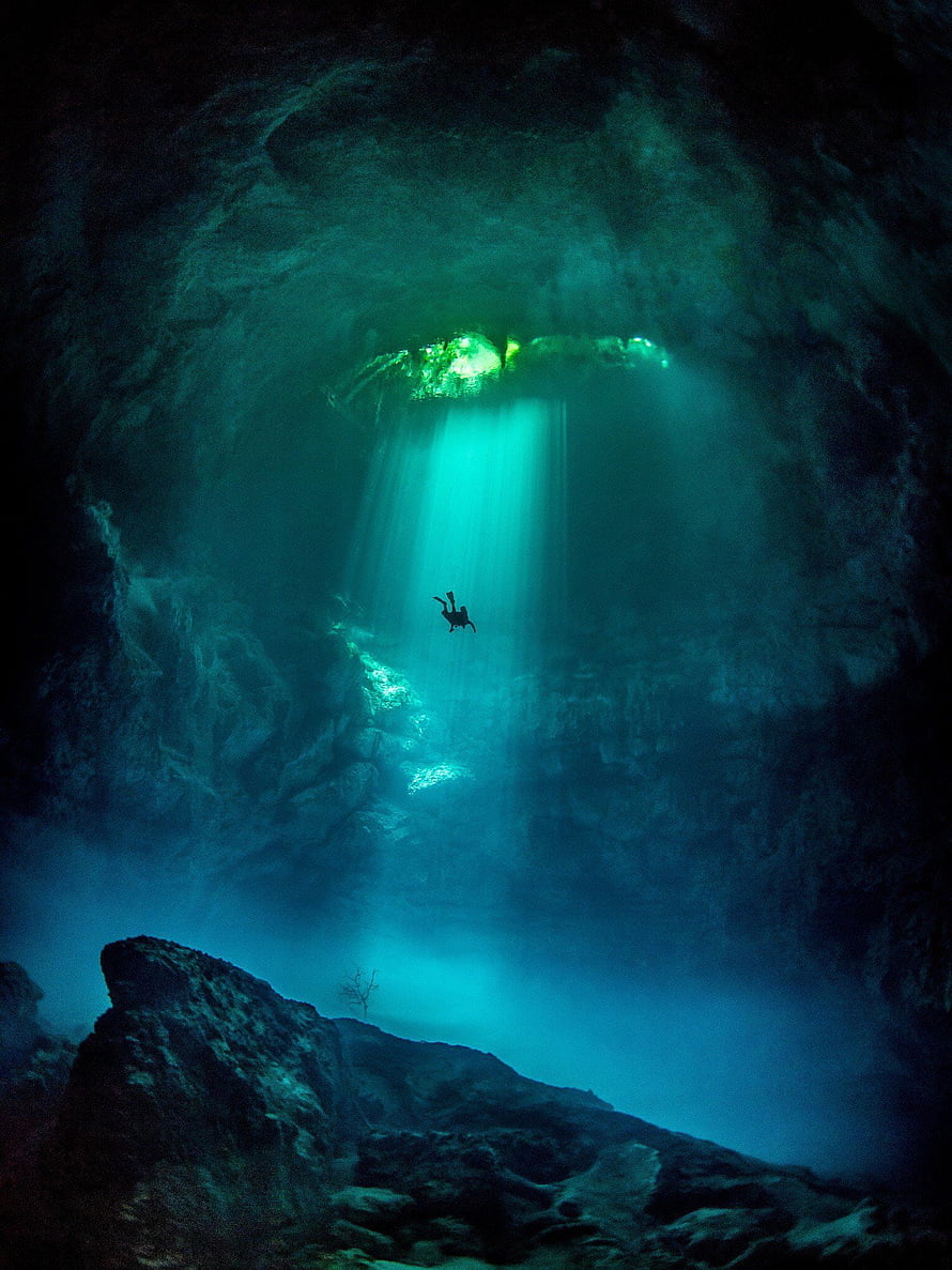 Diver Descending Into The Luminous Depths Of El Pit Cenote HD phone wallpaper