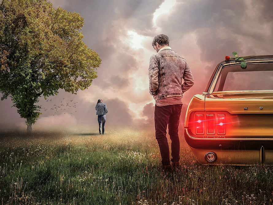 Lonely Man Watching Woman Walk Away in Misty Field Beside Vintage Car, Sad Of Couple Break Up - Sad Love, Broken Couple HD wallpaper