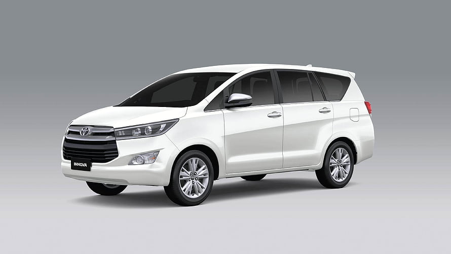 White Toyota Innova MPV Side Profile on Gray Background HD wallpaper