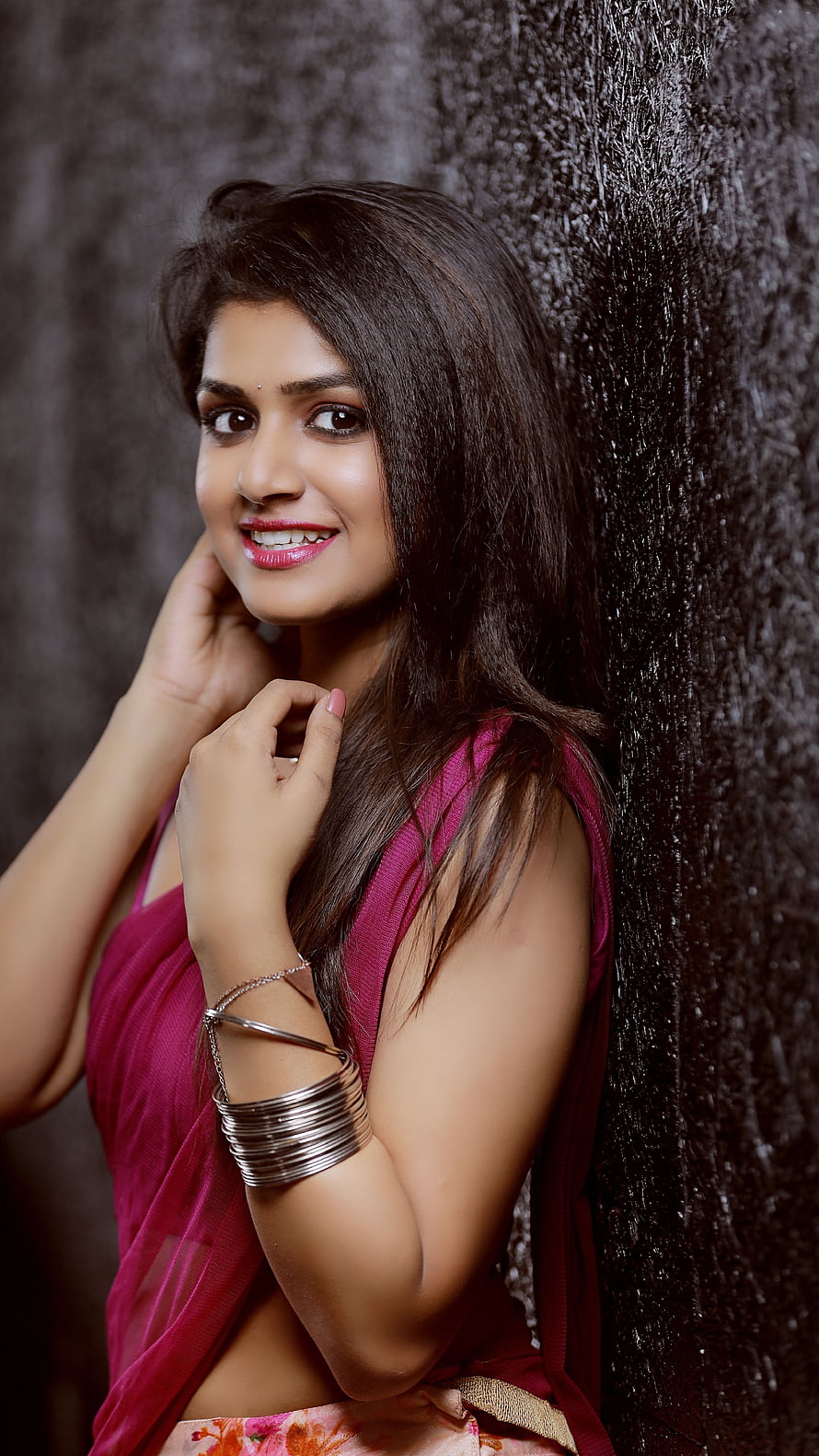 Sanjana Anand in a Maroon Saree with Silver Bangles and Floral Skirt HD phone wallpaper