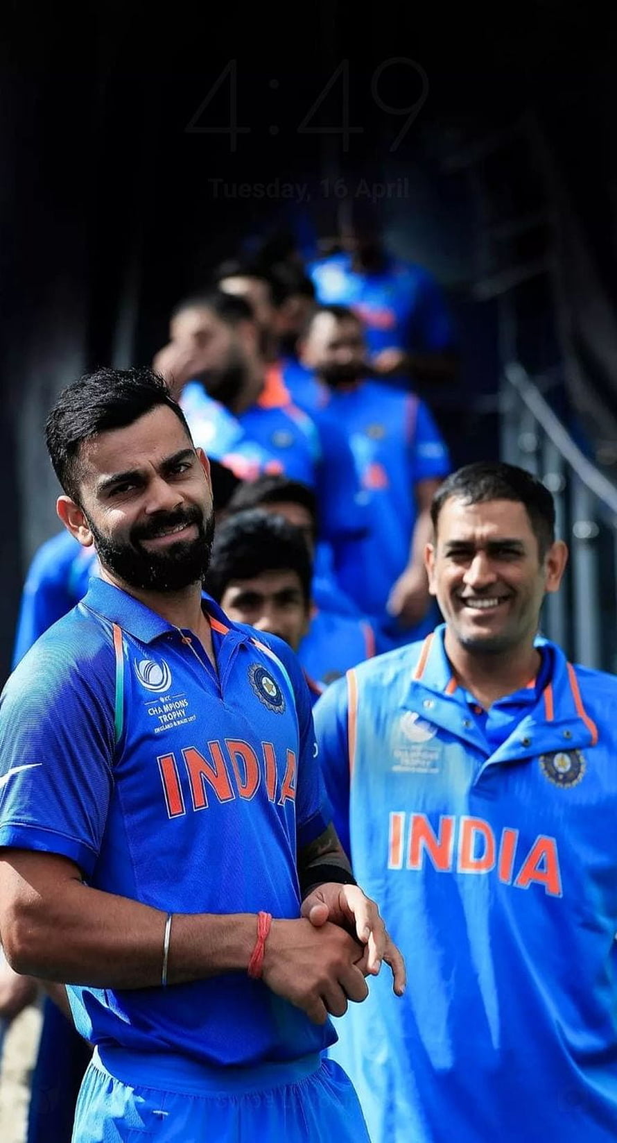 Virat Kohli and MS Dhoni in India Cricket Team Blue Jerseys Walking Together HD phone wallpaper