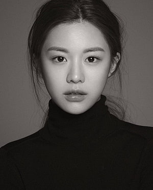 Go Yoon Jung Black and White Portrait in Turtleneck HD phone wallpaper