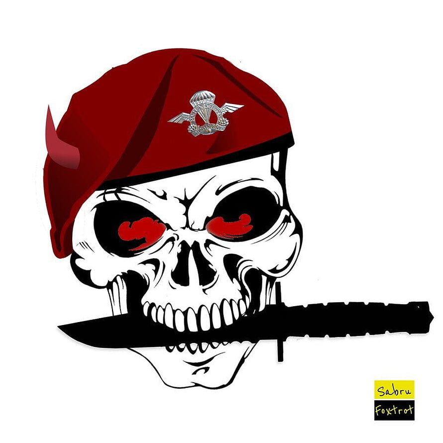 Indian Para SF Skull with Red Beret and Knife HD phone wallpaper