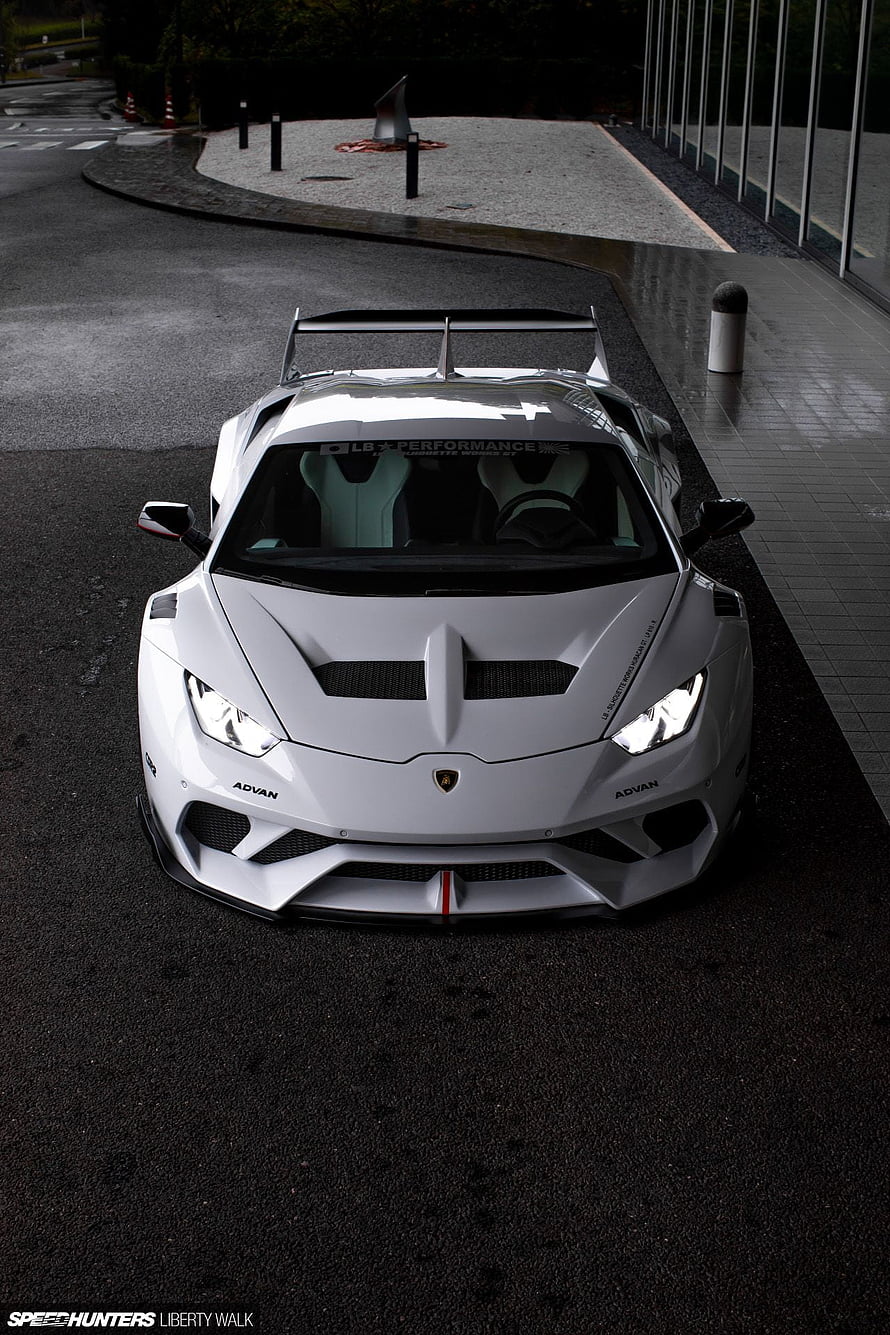 Liberty Walk Modified Lamborghini Huracan GT Racer Widebody Kit HD phone wallpaper