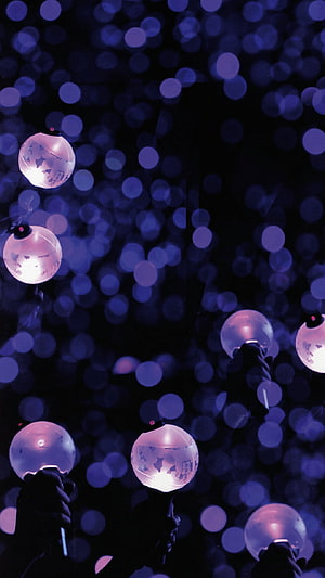 BTS Purple Ocean Light Sticks at a Concert HD phone wallpaper