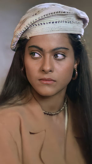 Kajol Devgan Portrait in Traditional Headwear and Beaded Necklace HD phone wallpaper