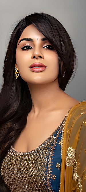 Portrait of a woman in traditional Indian attire with gold embroidery and jewelry, Beautiful girl, beauty, Indian HD phone wallpaper